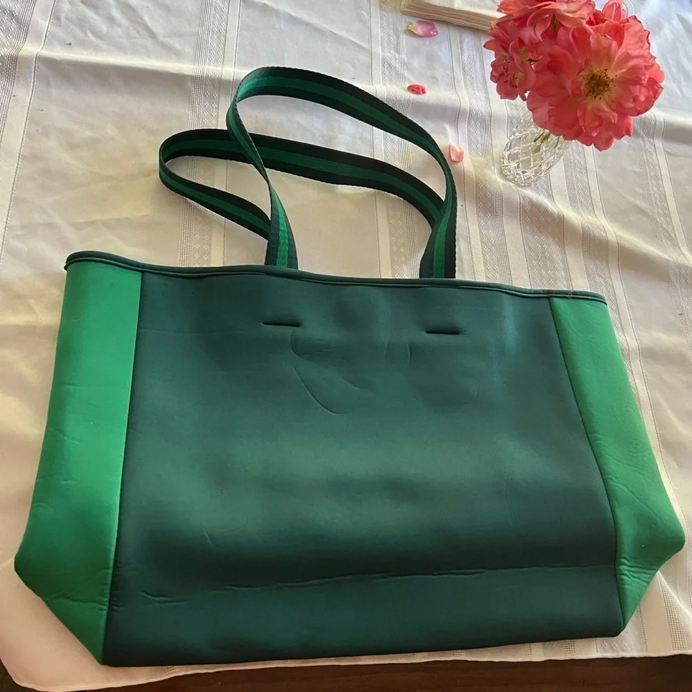 Summersalt Beach tote neoprene